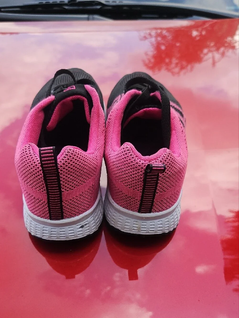 Women's Pink & Black Knit Athletic Sneakers